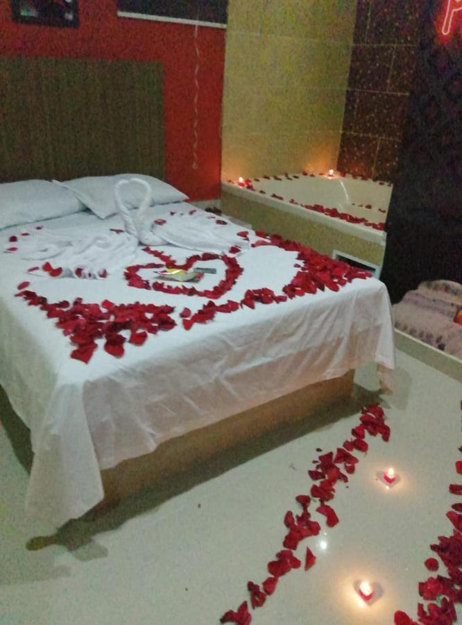 Hotel Marat Suite Medellin Bagian luar foto