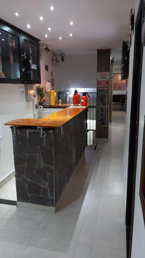 Hotel Marat Suite Medellin Bagian luar foto